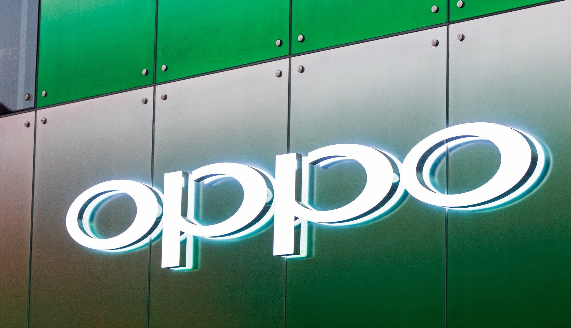 OPPO Türkiye’de Üretimlere Devam Edecek